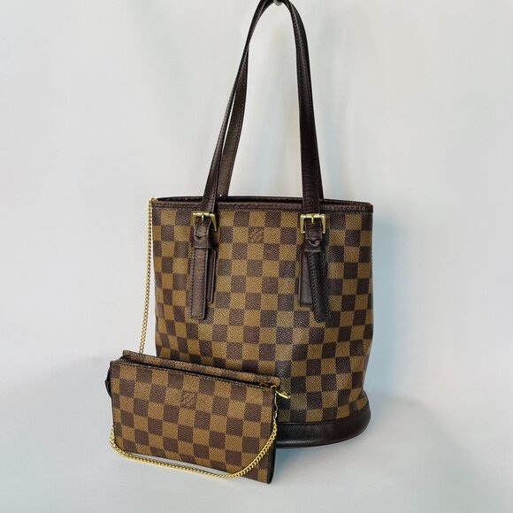 Authentic Louis Vuitton Damier Marais Bucket Bag with Accessory Pouch, Gorgeous! - Picture 16 of 16